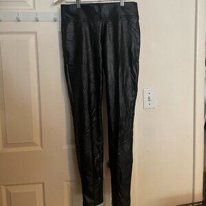 Womens HUE High Waisted Leather Leggings Size Medium